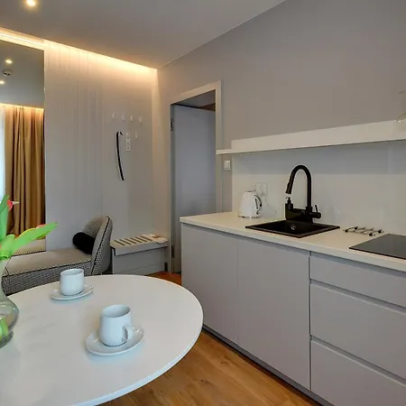 Отель Oak Oborniki Slaskie