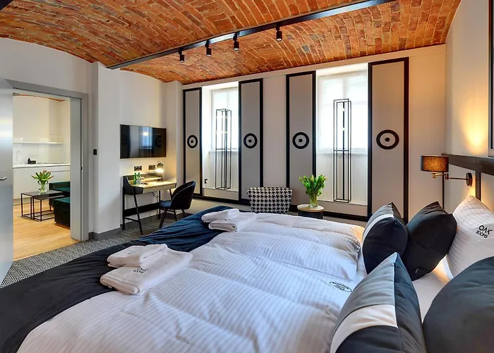 Oak Hotel Oborniki Slaskie